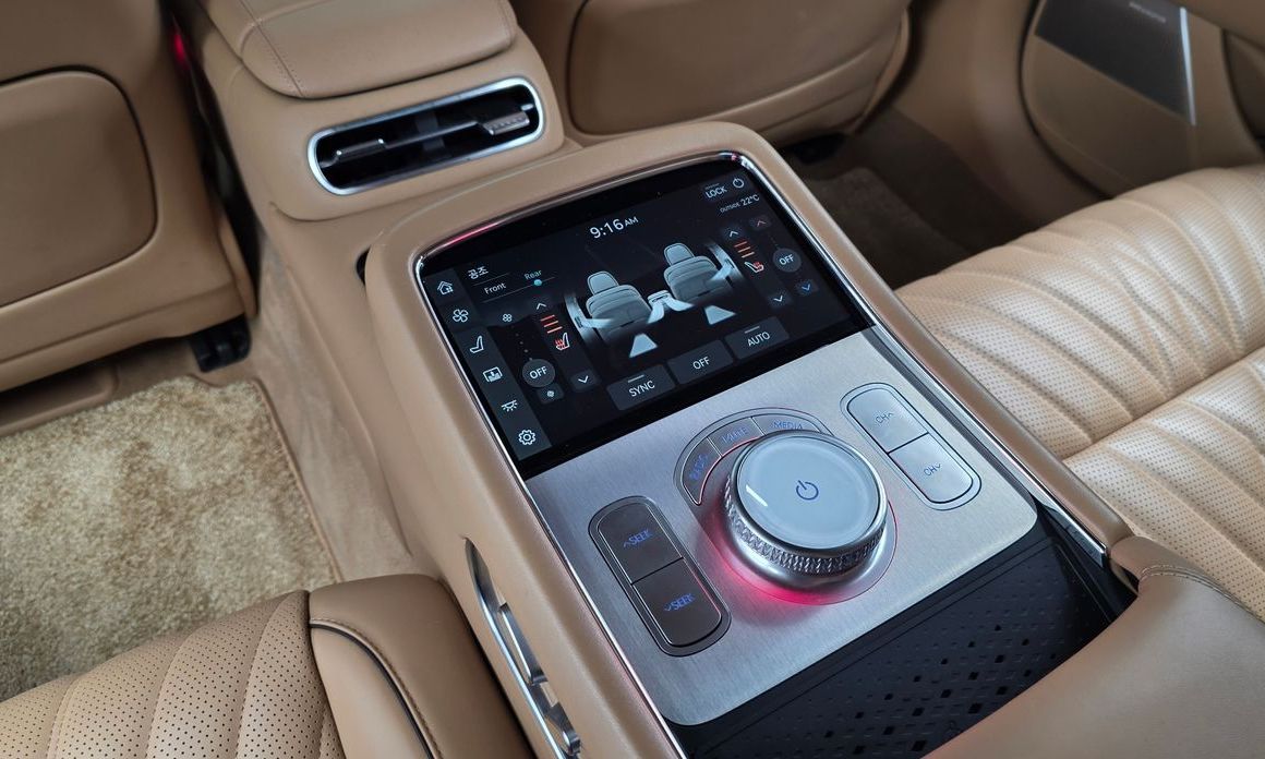 Genesis G90 2023