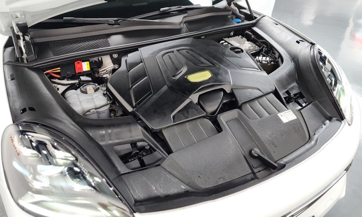 Porsche Cayenne 2020
