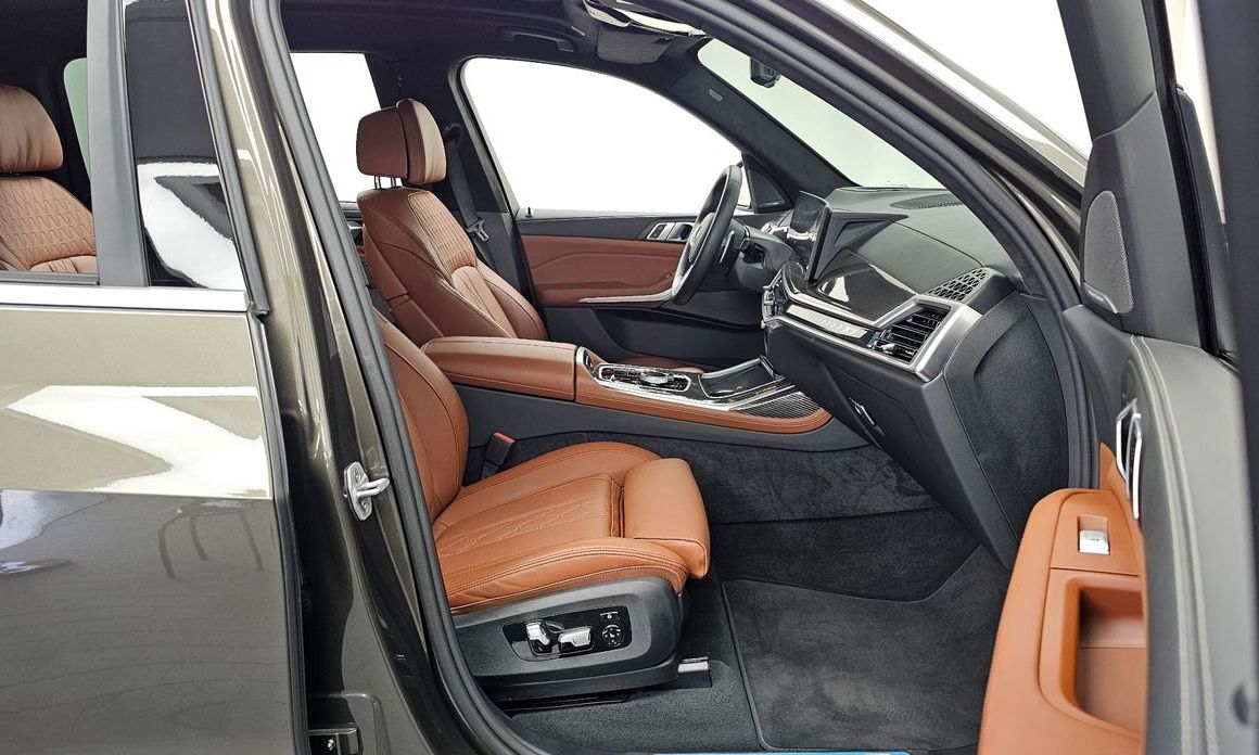 BMW X7 2025
