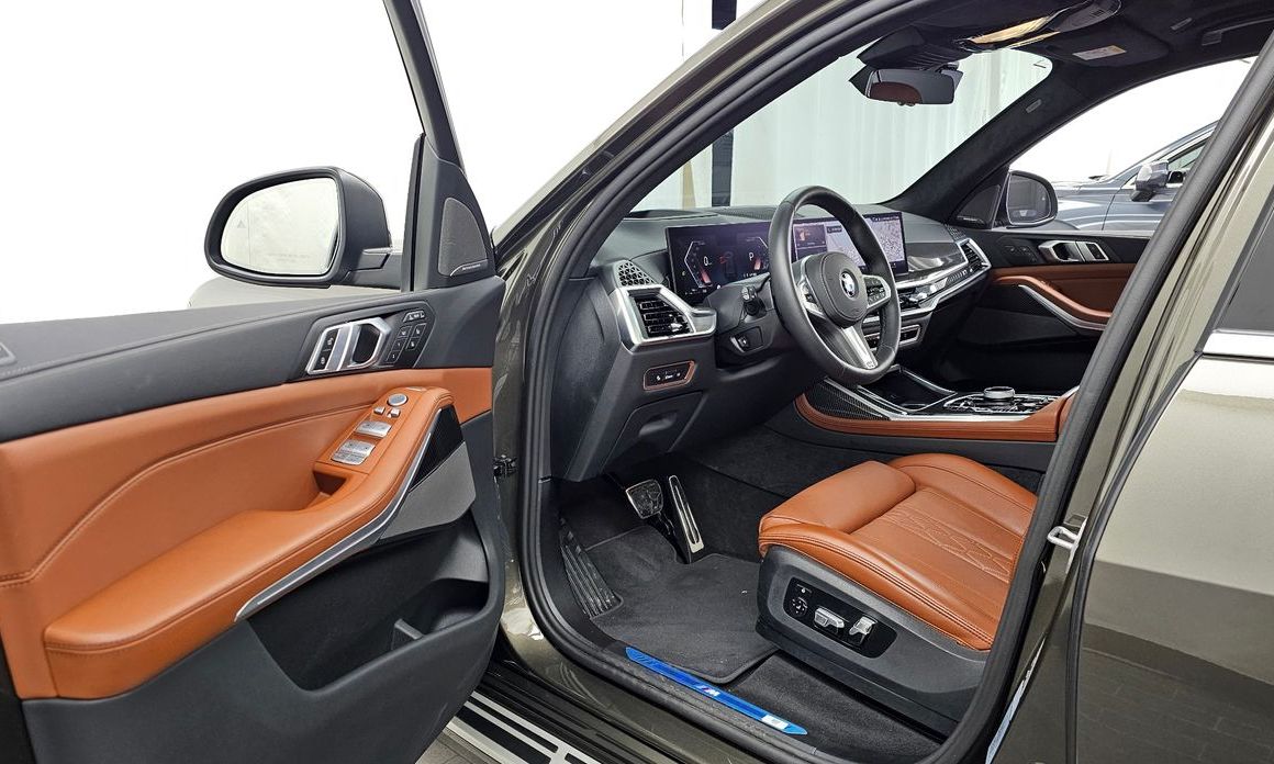 BMW X7 2025