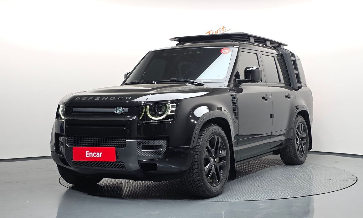 Land Rover Defender 2025