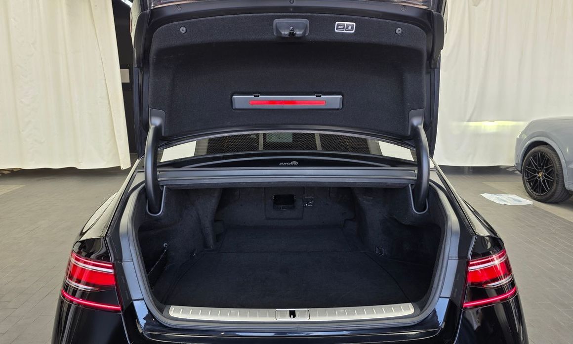 Genesis G90 2023