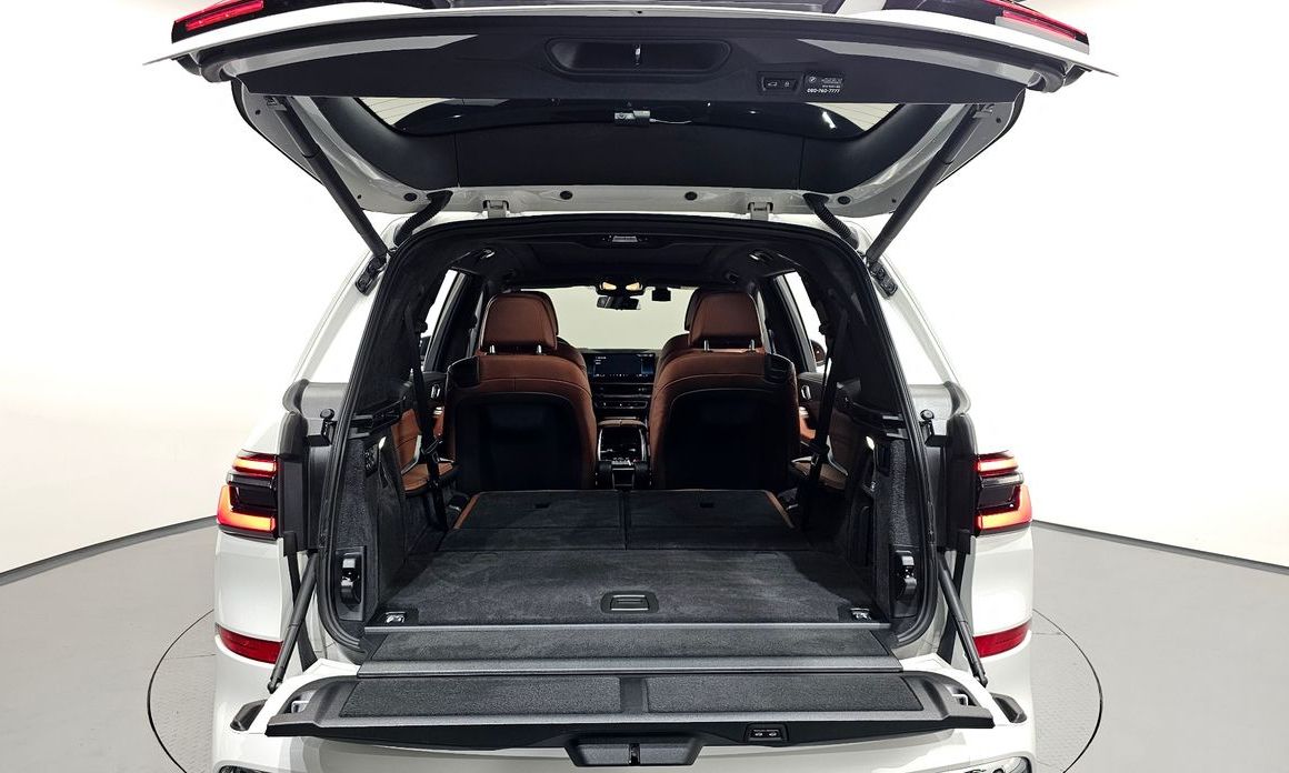 BMW X7 2025