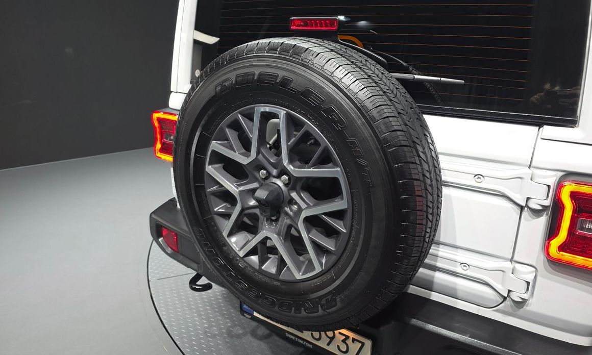 Jeep Wrangler 2024