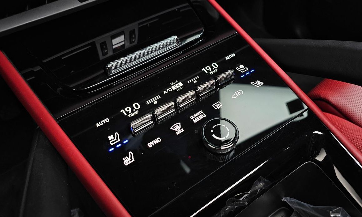 Porsche Cayenne 2024