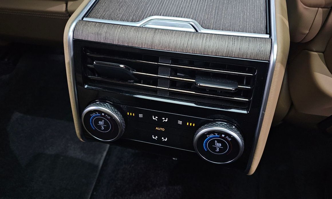 Land Rover Range Rover 2026