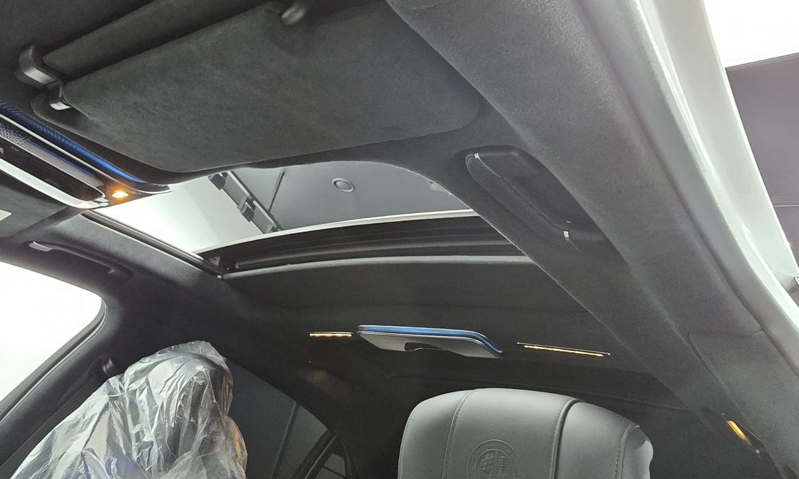 Mercedes-Benz S-Class 2024