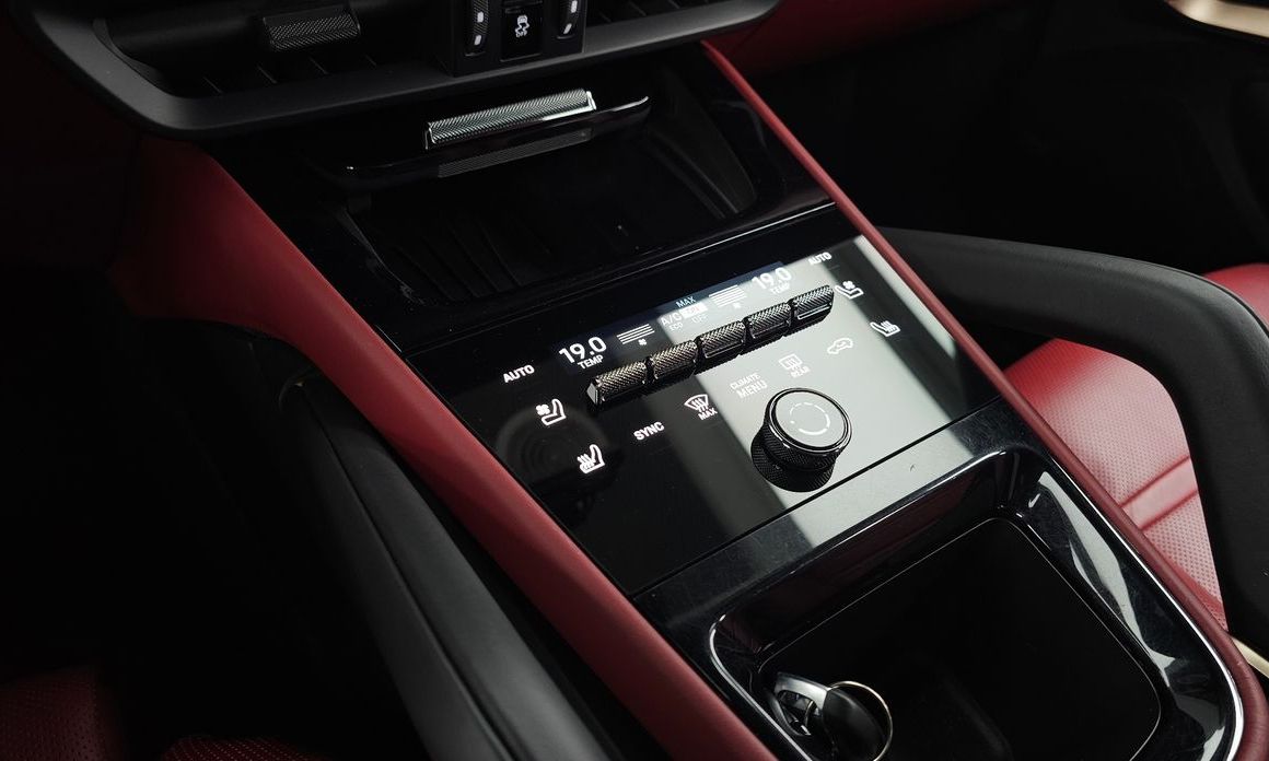 Porsche Cayenne 2024