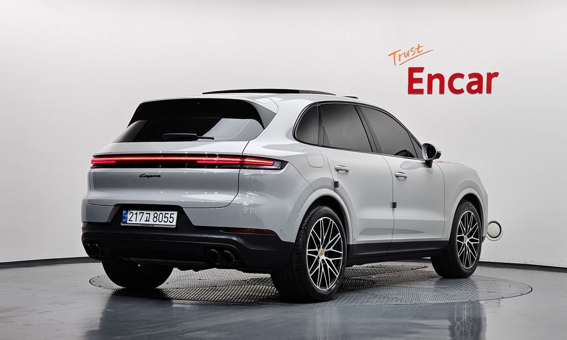 Porsche Cayenne 2024