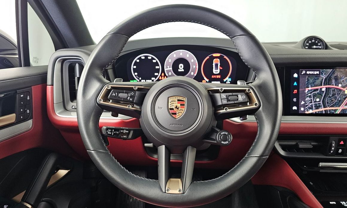 Porsche Cayenne 2024