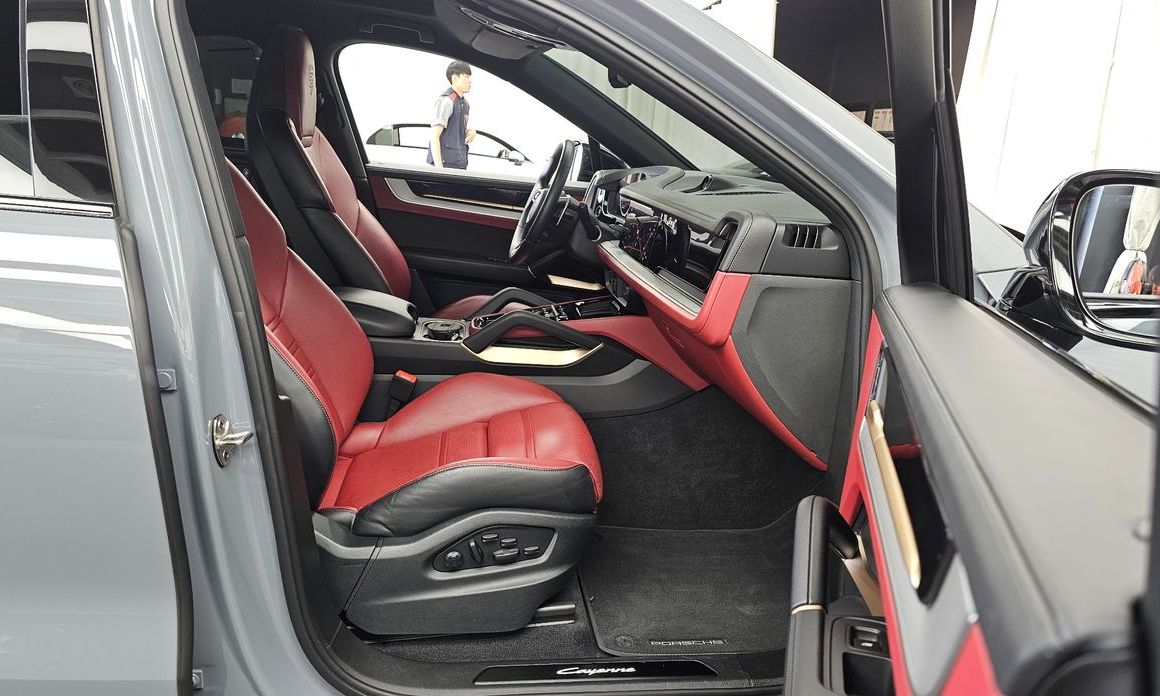 Porsche Cayenne 2024
