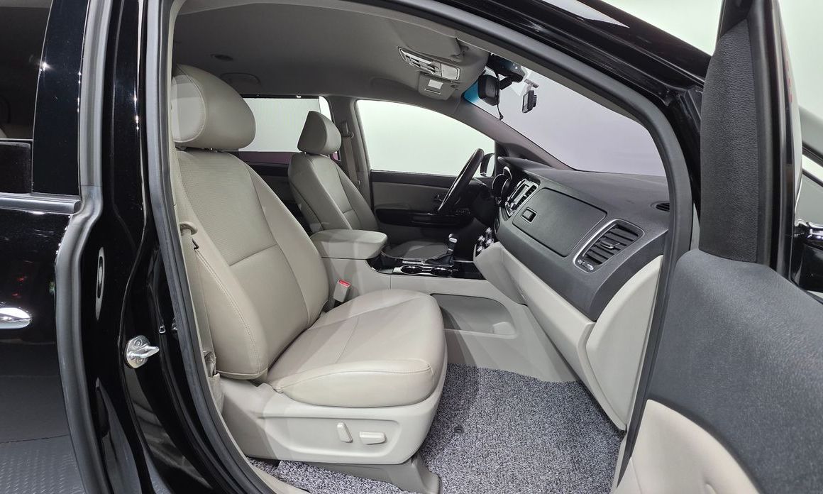 Kia Canival 2019