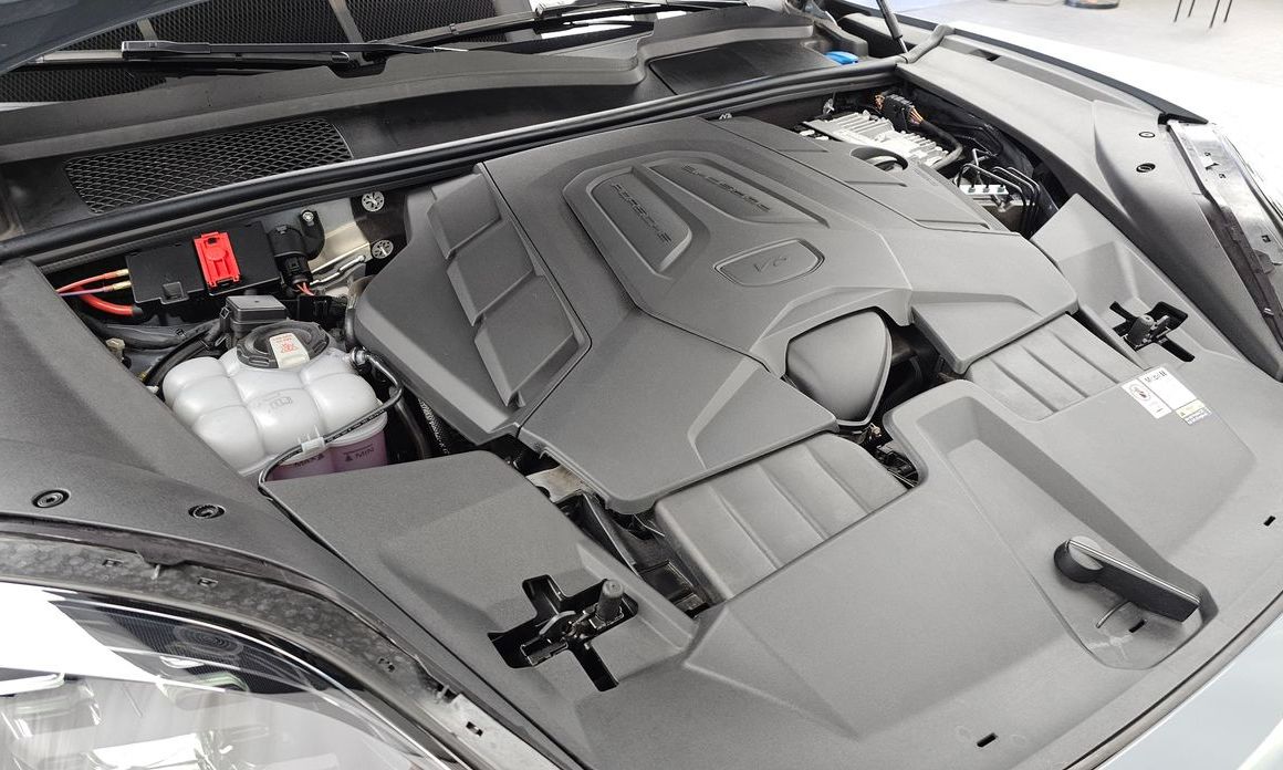 Porsche Cayenne 2024
