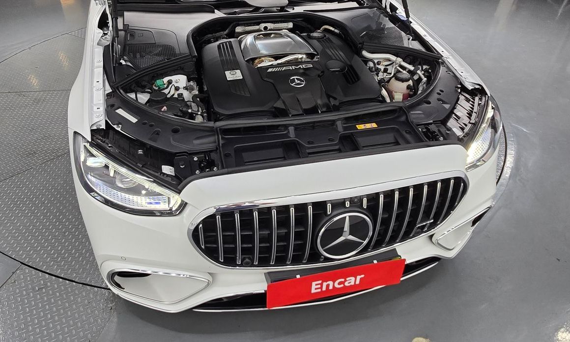 Mercedes-Benz S-Class 2024