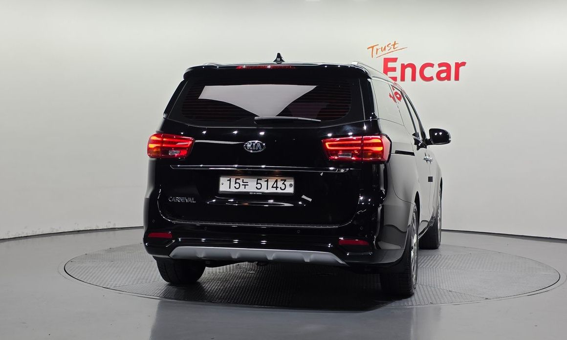 Kia Canival 2019