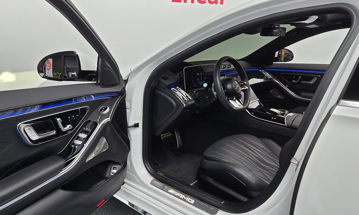 Mercedes-Benz S-Class 2024