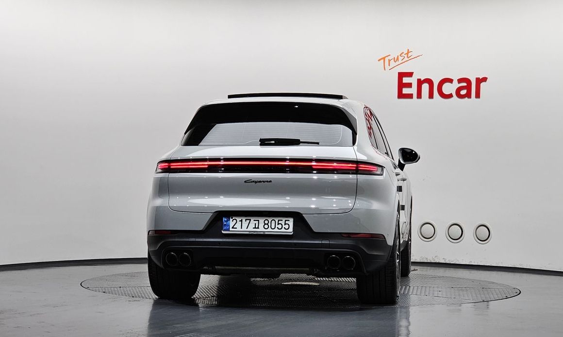 Porsche Cayenne 2024
