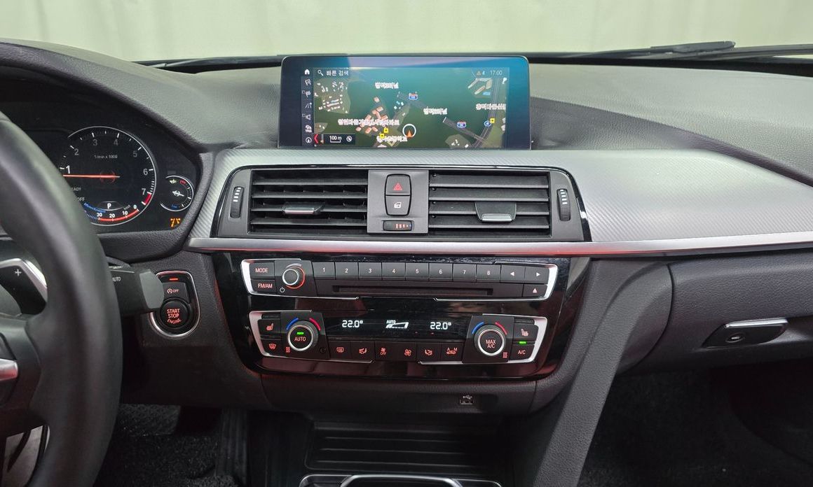 BMW 3-Series 2018