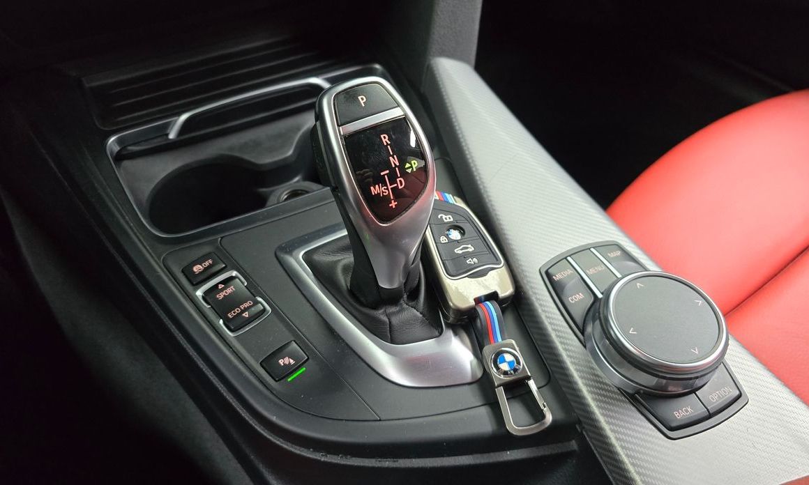BMW 3-Series 2018