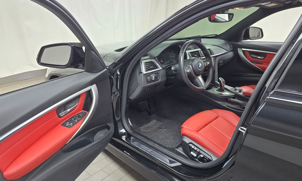 BMW 3-Series 2018