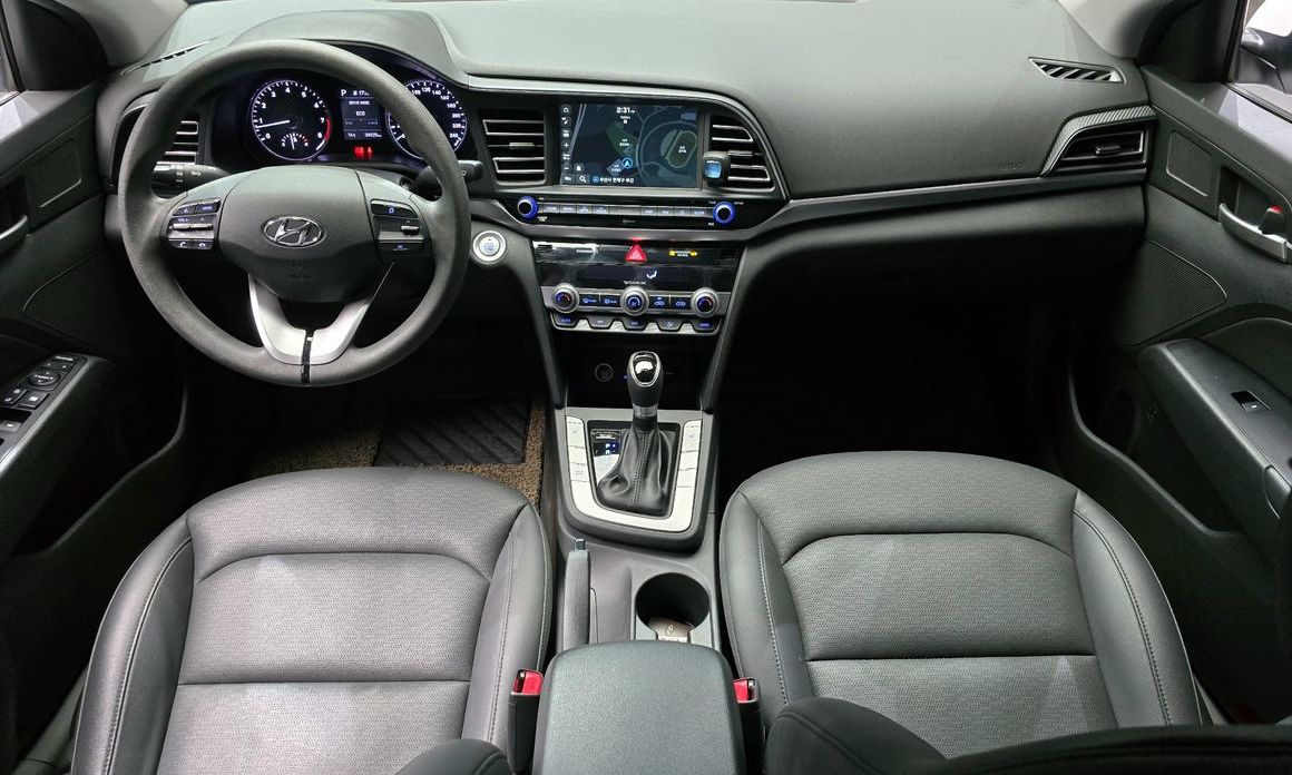 Hyundai AVANTE 2020