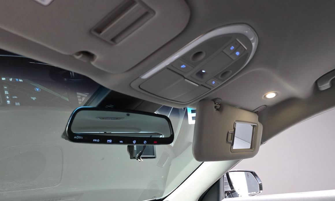 Hyundai Genesis 2015