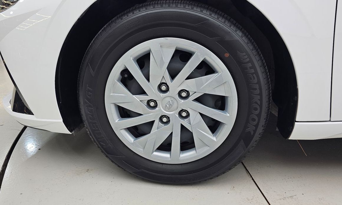 Hyundai AVANTE 2021