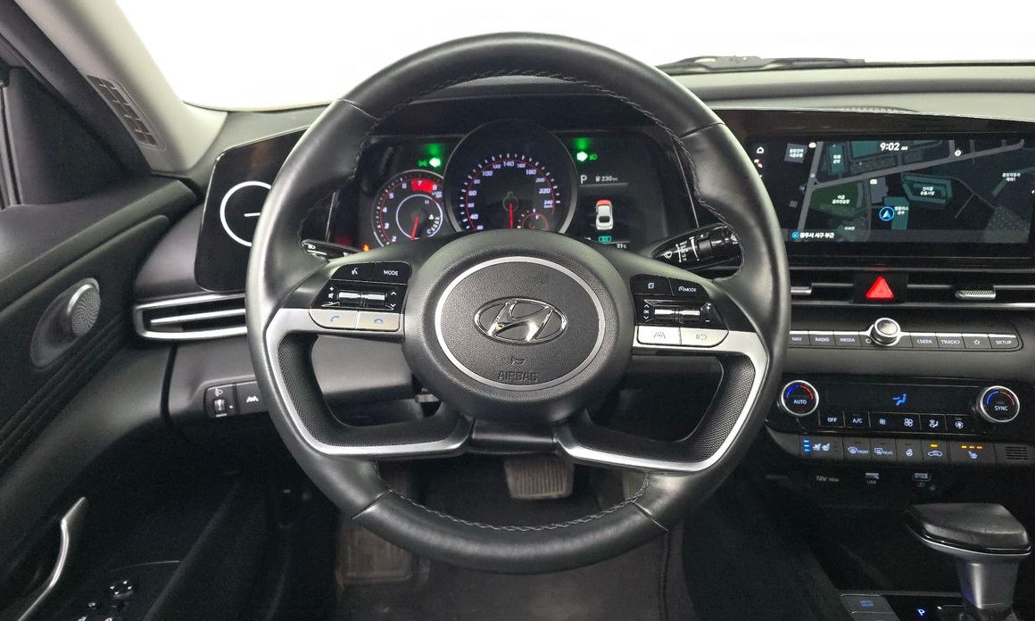 Hyundai AVANTE 2021