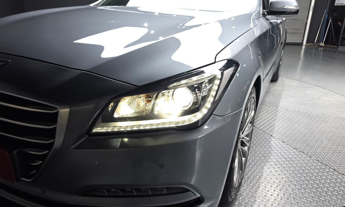 Hyundai Genesis 2015
