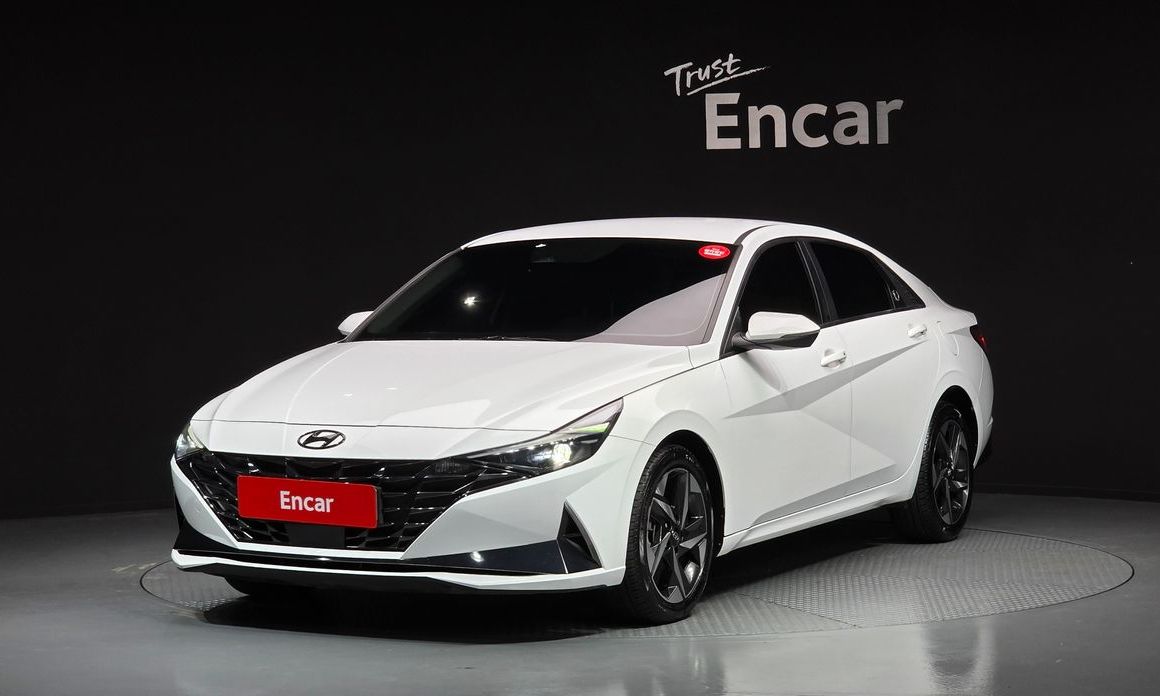 Hyundai AVANTE 2021
