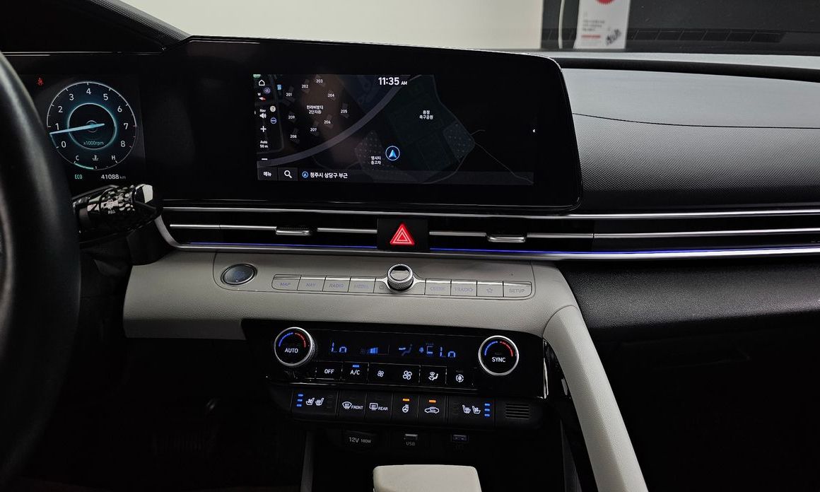Hyundai AVANTE 2021