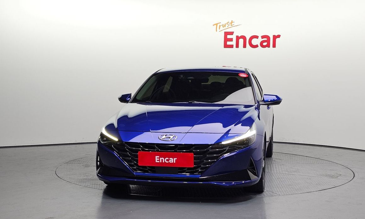 Hyundai AVANTE 2021