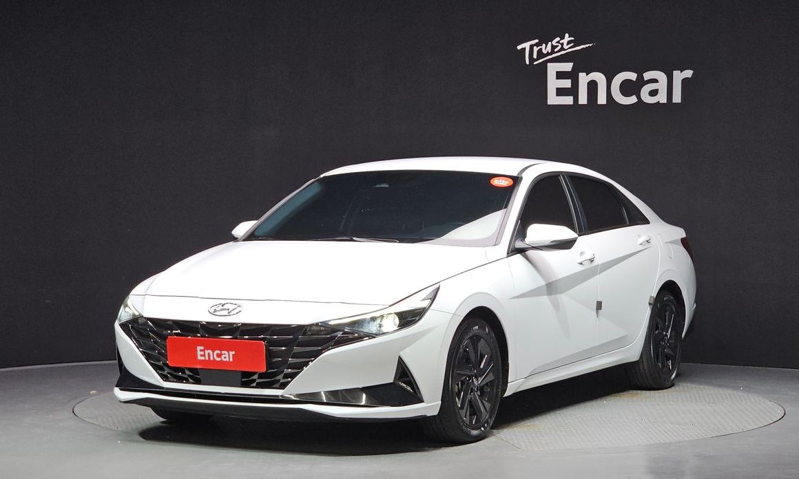 Hyundai AVANTE 2021