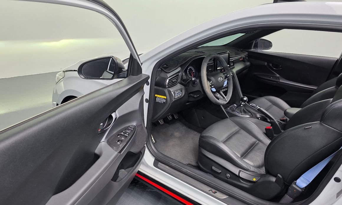 Hyundai Veloster 2019