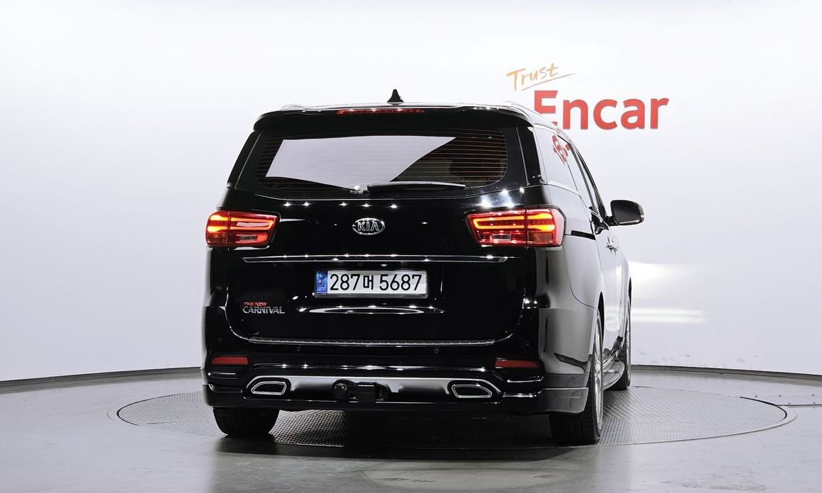 Kia Canival 2019
