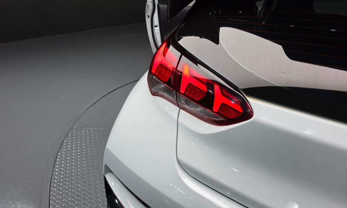 Hyundai Veloster 2019