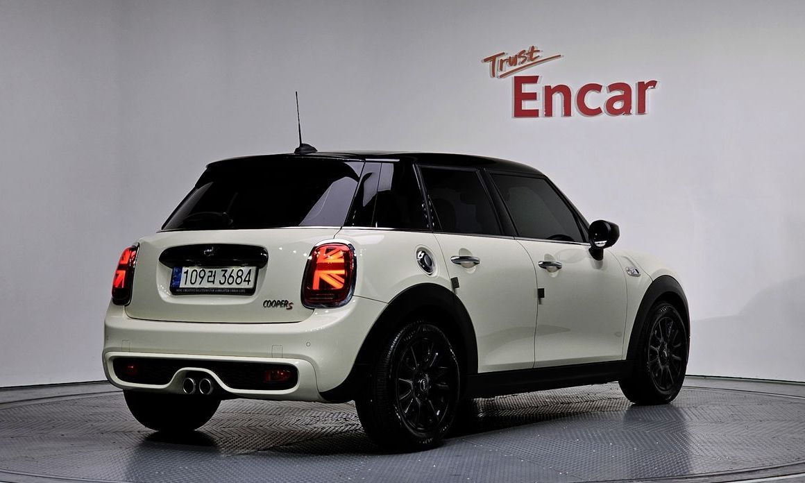 Mini Cooper 2021