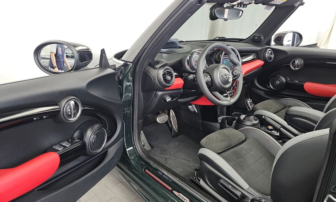 Mini Cooper Convertible 2020