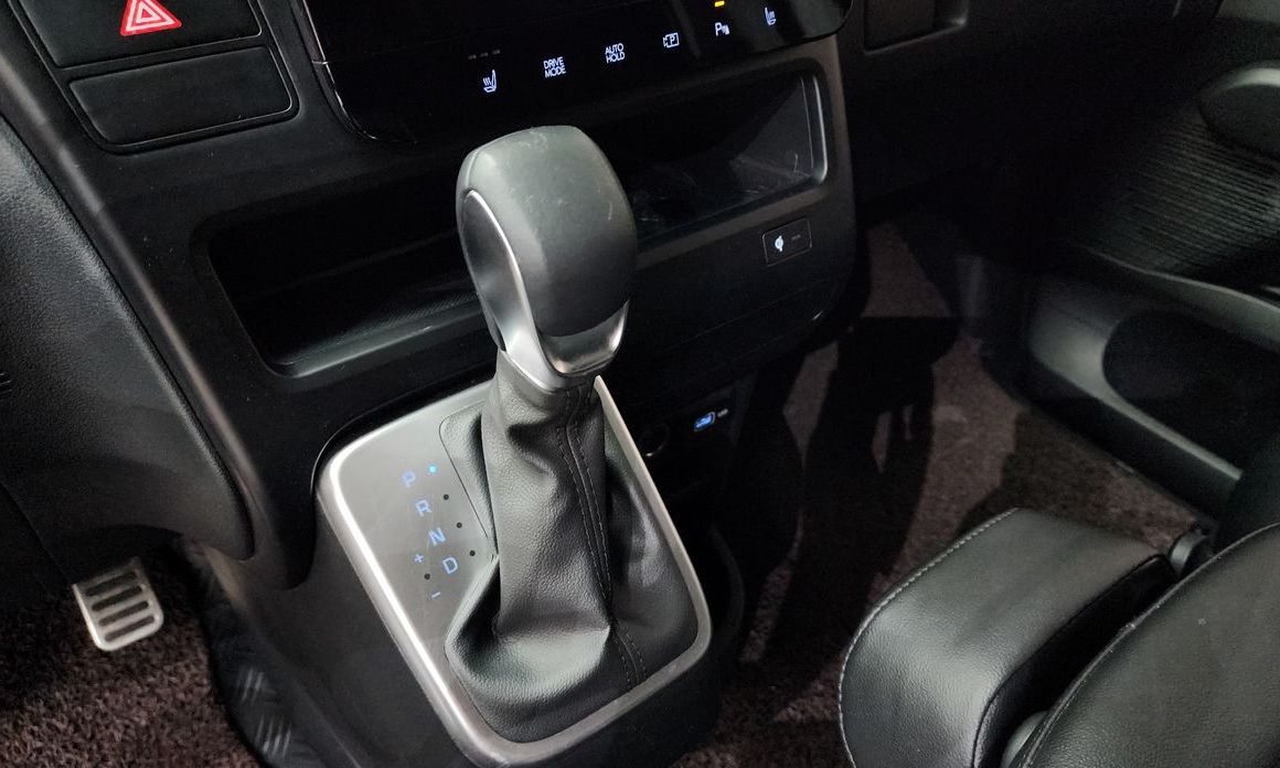 Hyundai Staria 2023