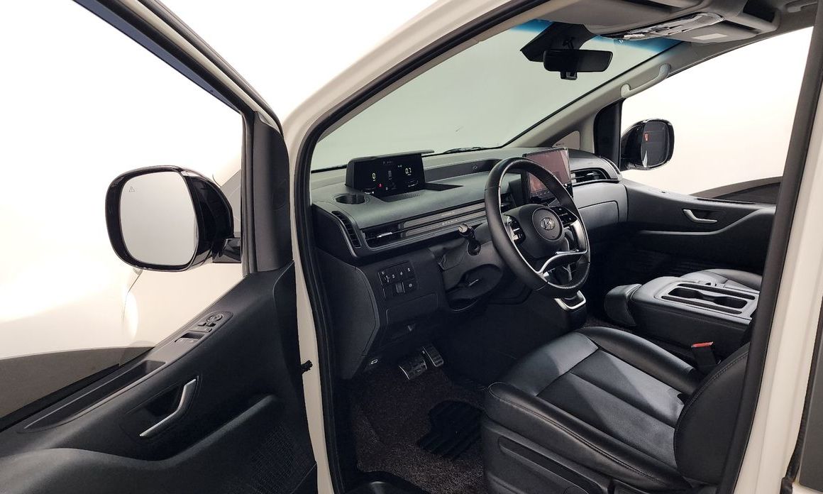 Hyundai Staria 2023