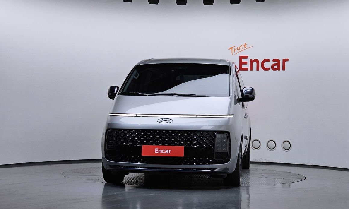 Hyundai Staria 2023