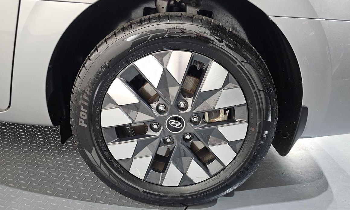 Hyundai Staria 2023