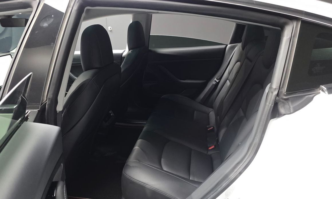 Tesla Model 3 2020