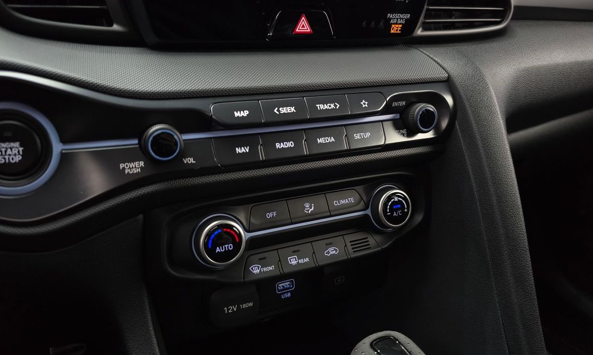 Hyundai Veloster 2021