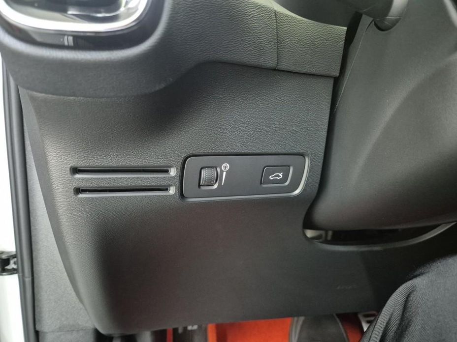 Volvo XC40 2021