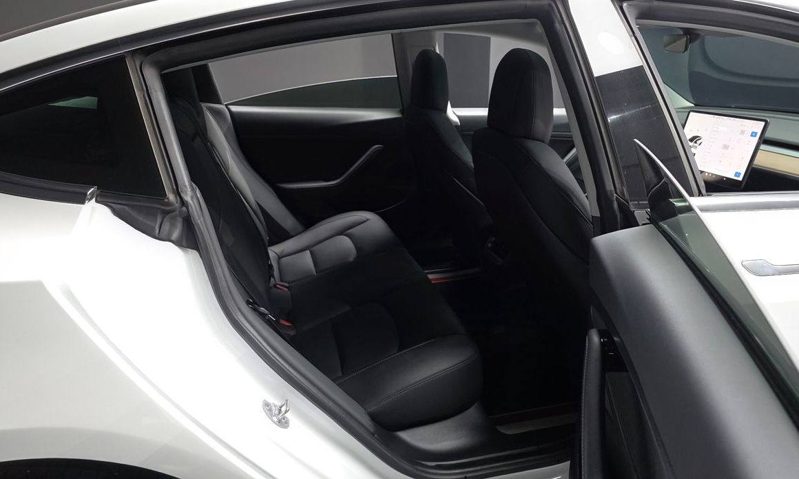Tesla Model 3 2020