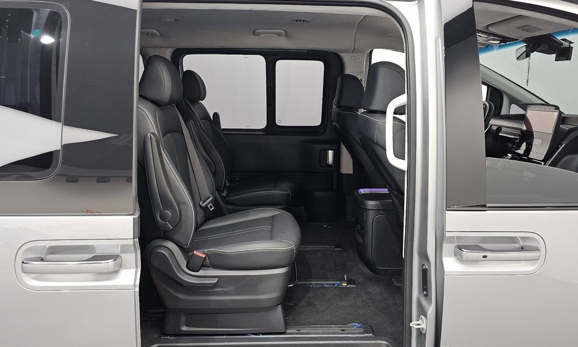 Hyundai Staria 2023