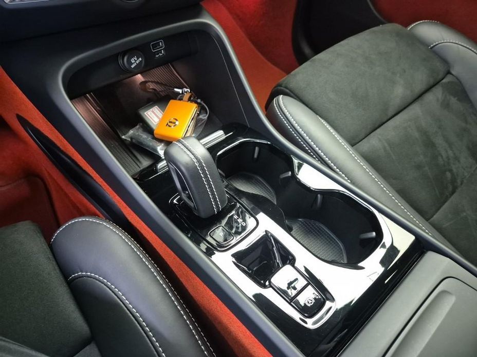 Volvo XC40 2021
