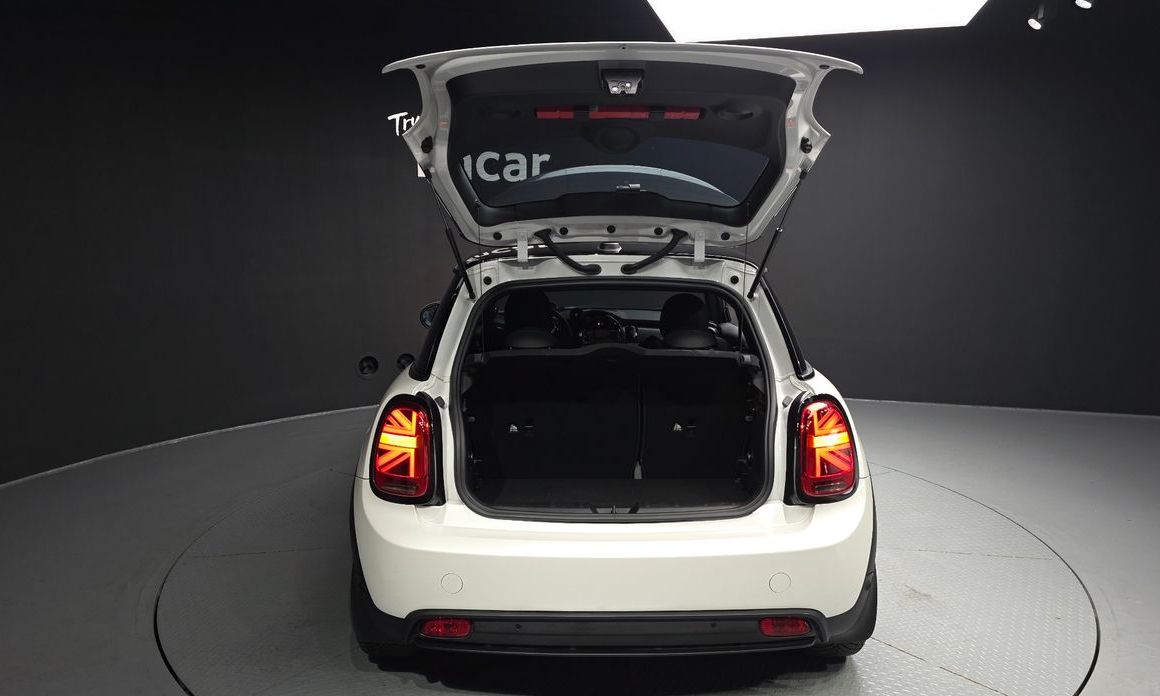 Mini Cooper 2024