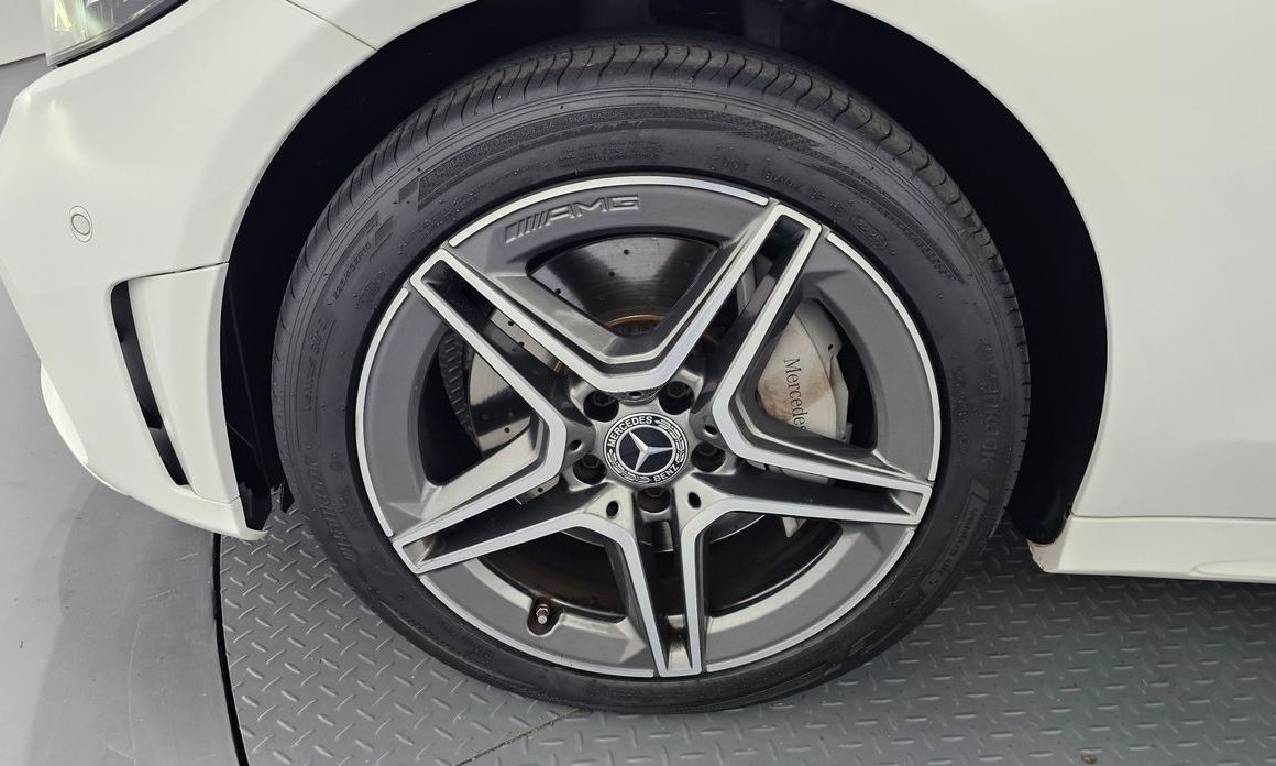 Mercedes-Benz C-Class 2020